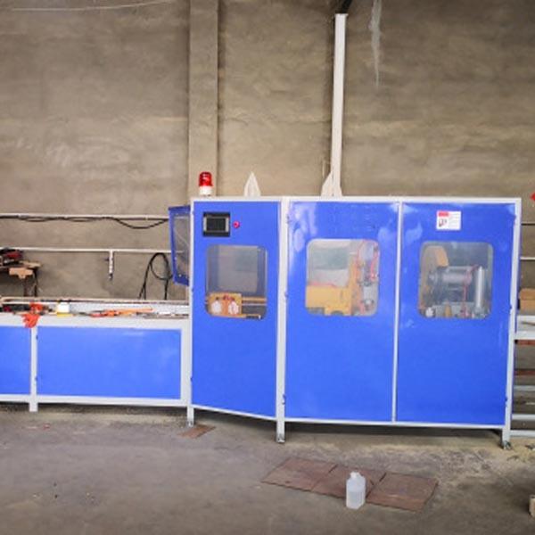 China Full Automatic Multideck Plywood Pallet Block Machine factory
