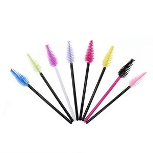 China 50 pieces 10cm Disposable Eyelash Extension Brush Brow And Lash Comb factory