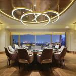 Indoor Smokeless Circle Teppanyaki Grill Table Electromagnetic Heating 10 Seats