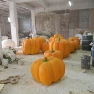 China customize size Hotel mall deco fiberglass statue pumpkin statue in plaza or theme restaurant factory