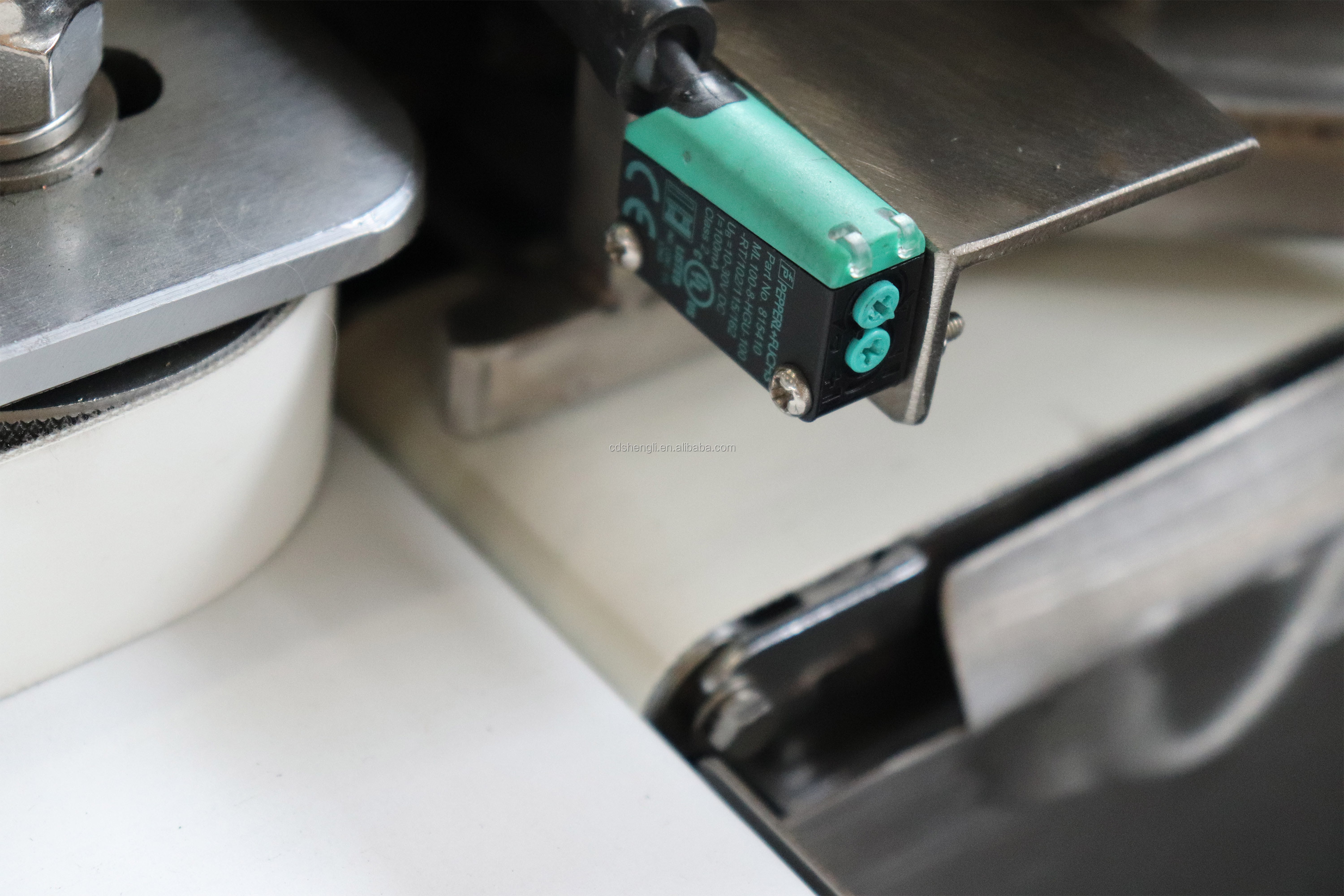 Effervescent Tablets Aluminum Foil Wrapping Machine with Horizontal Automatic Packing