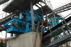 China Feed 100mm VC726 River Pebble Impact Stone Crusher factory