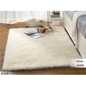 Very Soft Polyester microfiber mixed with Polyester Silk Plain Shaggy Rug Classic for each family good for decoration
