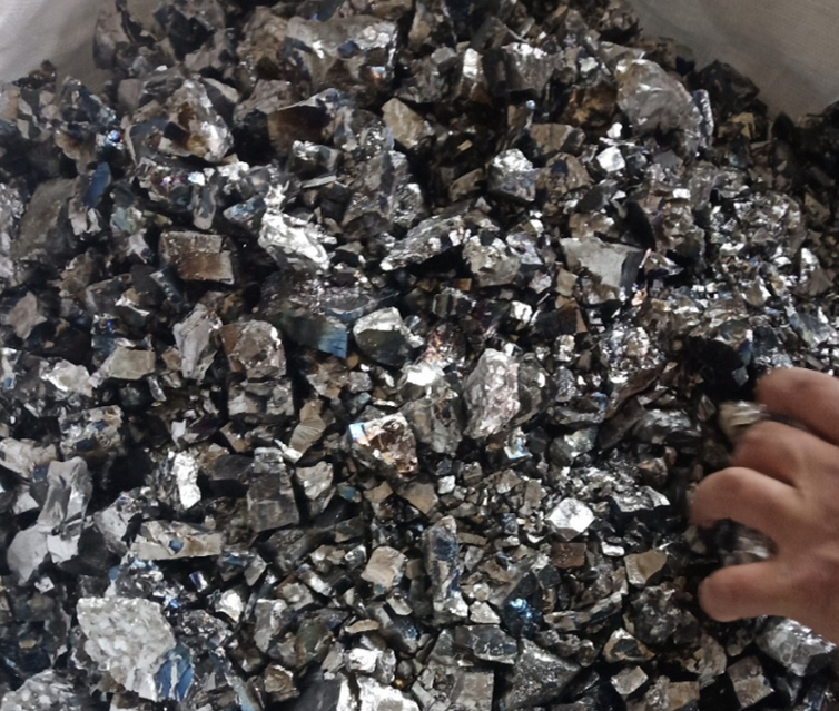 Steelmaking Alloy Additive Ferro Vanadium FeV40 FeV50