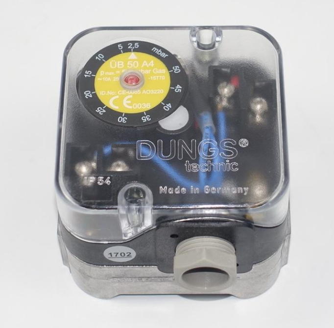 German Dungs Pressure Limiter Ub50A4 Ub150A4 Ub500A4 for Oil Burner Used New for Restaurant Manufacturing Plant Boiler Burner