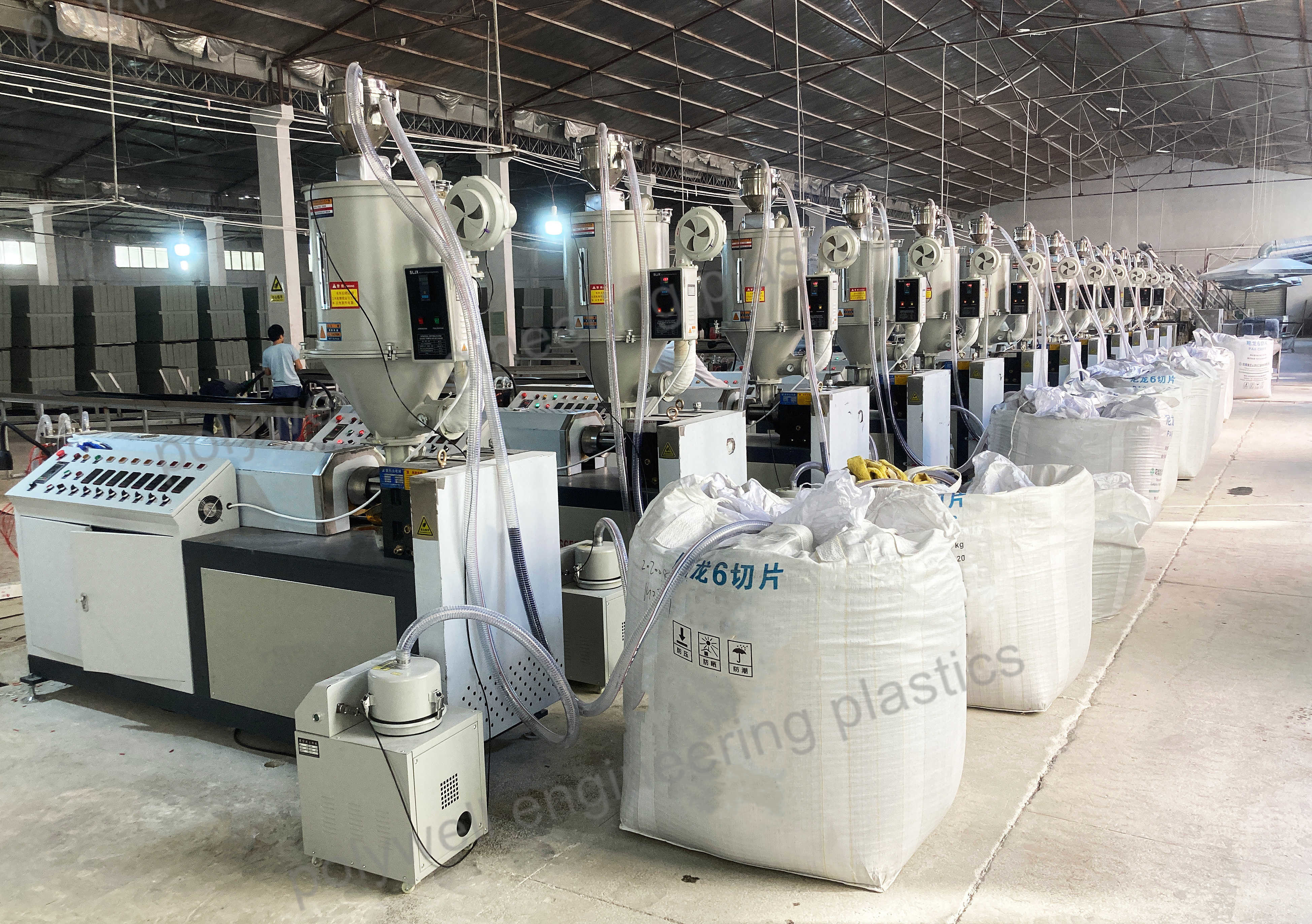 Automatic Granules Processing Extruding Machine Energy Saving PA66 GF25 Extruder