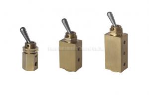 China Miniature Two Position Five Way Manual Directional Control Brass Hand Toggle Valve on sale
