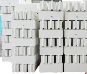 China APPARENT POROSITY 20-22% High Thermal Shock Resistance Fused Silica Brick for Hot Repair factory
