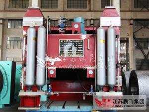 China PFG 200-140 Roller Press Raw Material Clinker Grinding Plant factory