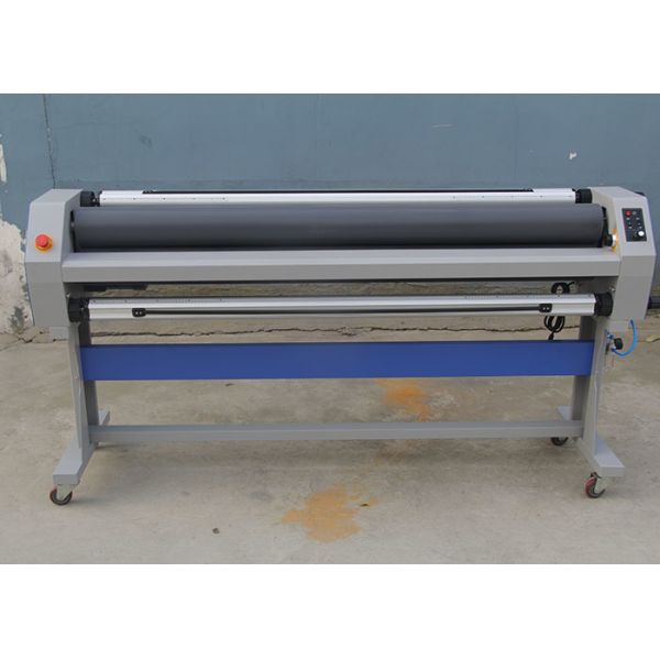 China Dual Voltage Cold Roll Laminator 600W Professional Laminating Machine Manual factory