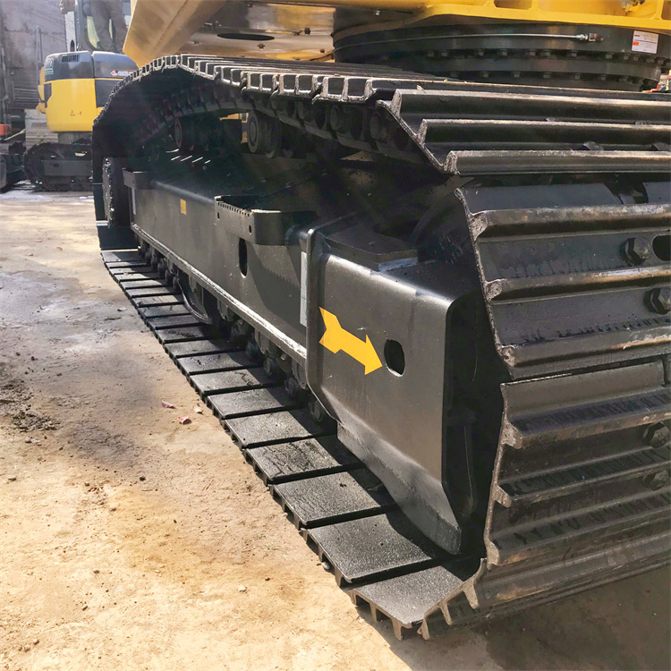 20 Ton Used Digger Komatsu PC200-8 Excavator in Shanghai Good Condition Made in Japan