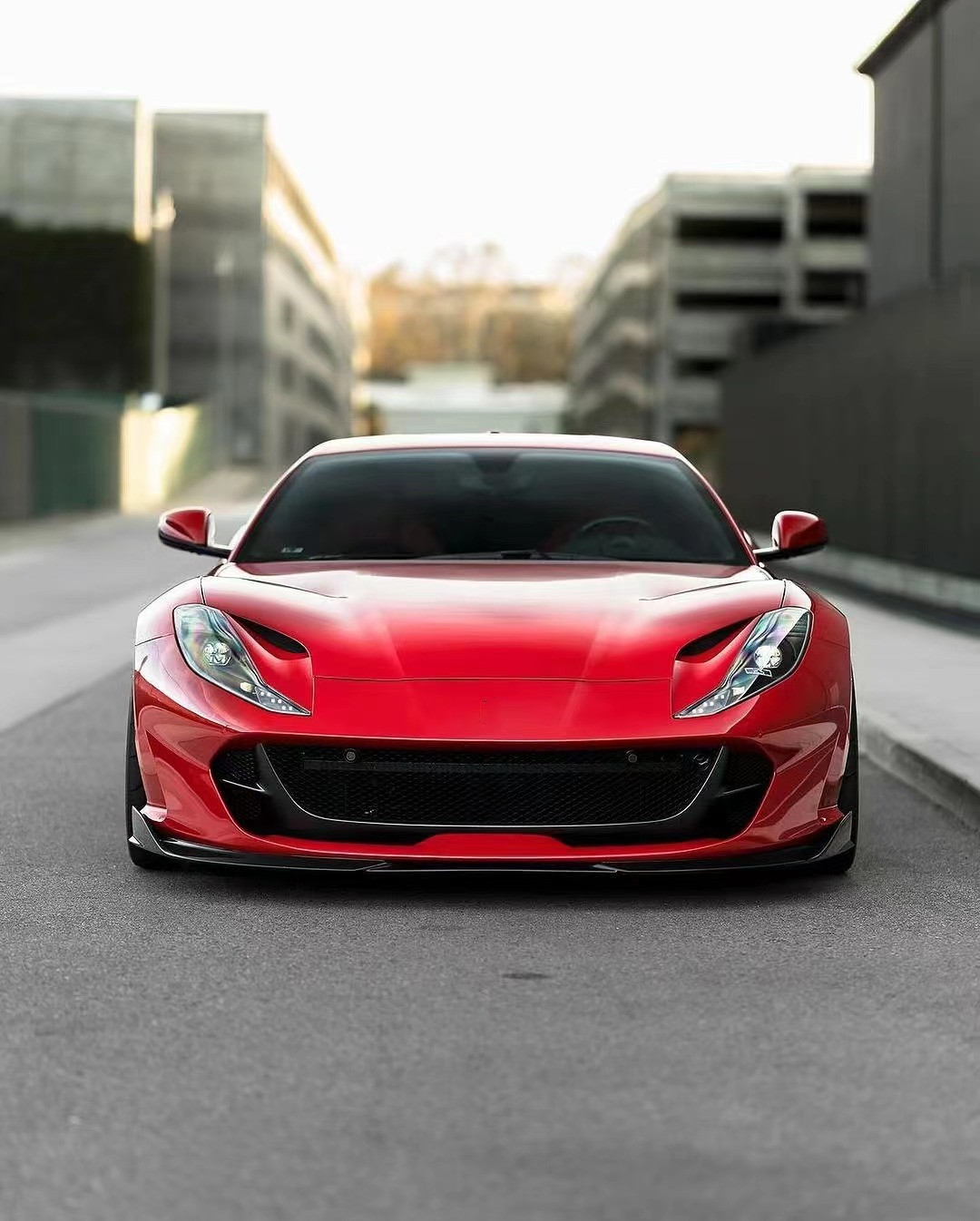 1016 Ferrari Body Kit 812 190mm Carbon Fiber front bumper diffuser Spoiler