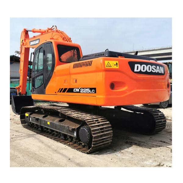 22 Ton Used Doosan DX225 Excavator in South Korea with and Moving Type Crawler