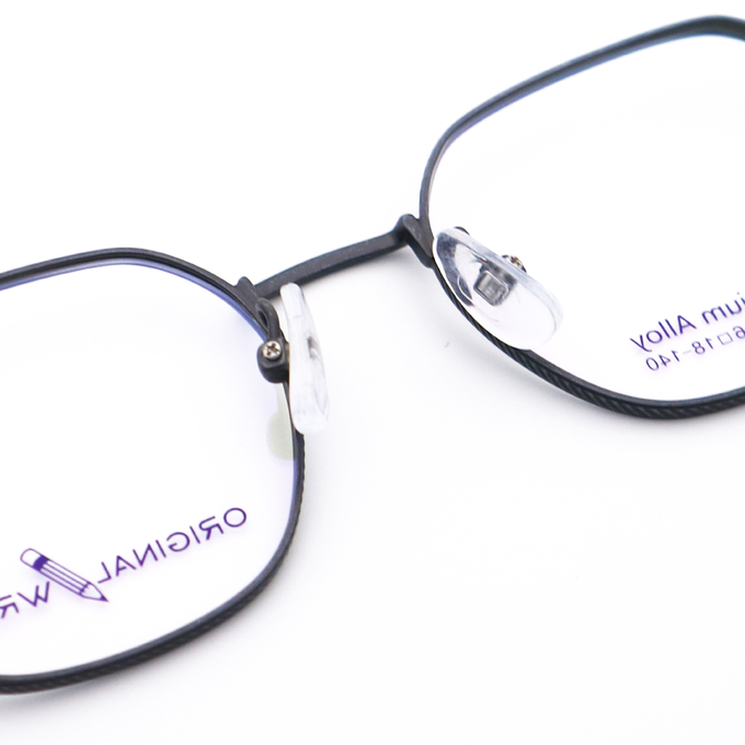 Popular Lightweight And Comfortable B Titanium Glasses Frame 66370