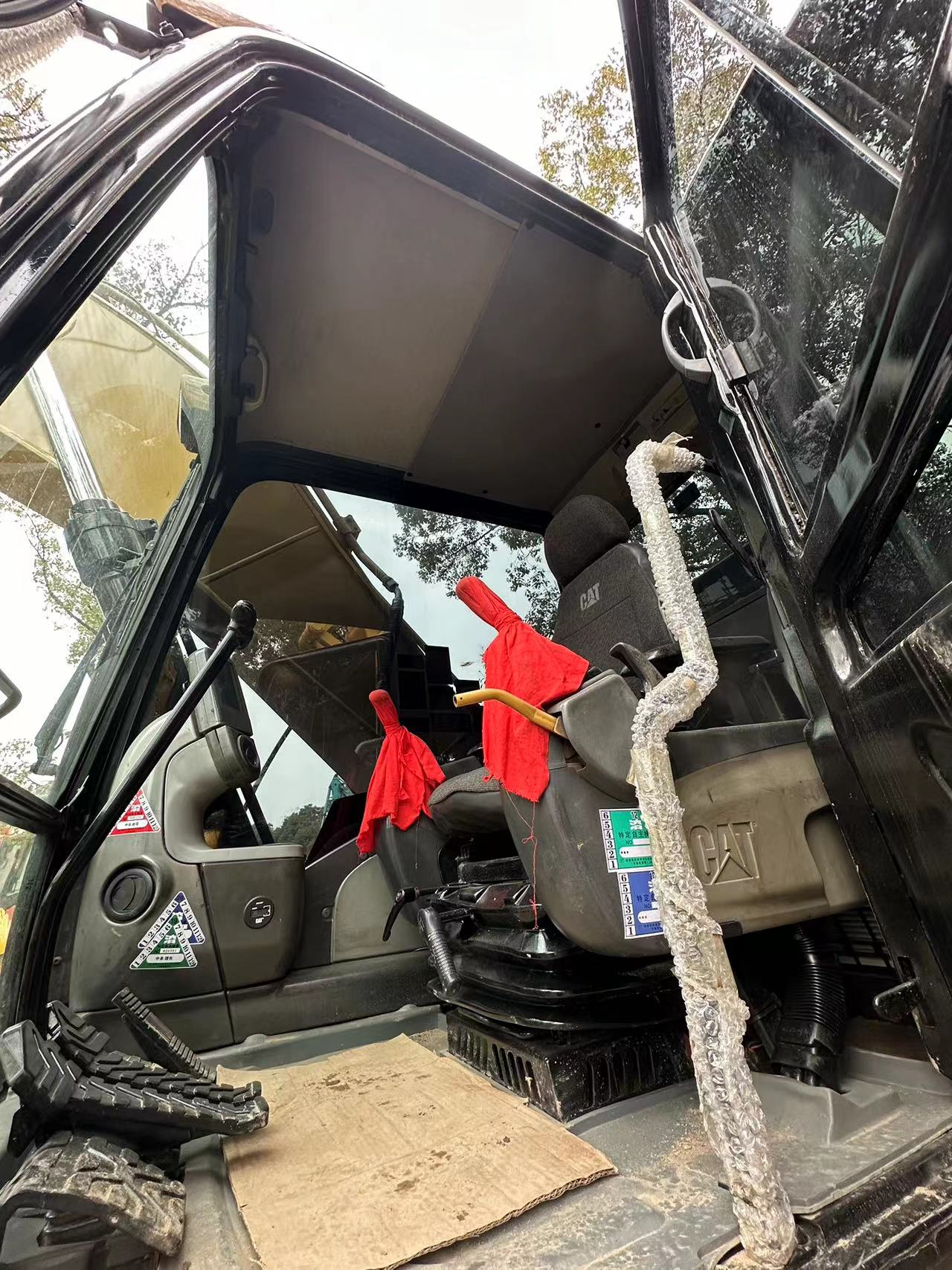 2022 Year Model Cat 320D2 Excavator for Selling in Japan Japan Made 1000 Working Hours