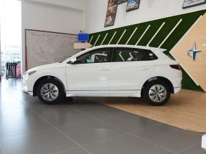 China BYD E2 70kw Li Electric Cars , 35.2kwh Li Auto EV 205/60 R16 Tire factory