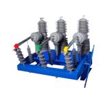 3 Phase 12kv Pole Vacuum Circuit Breaker Outdoor Switch Device 50Hz Frequency