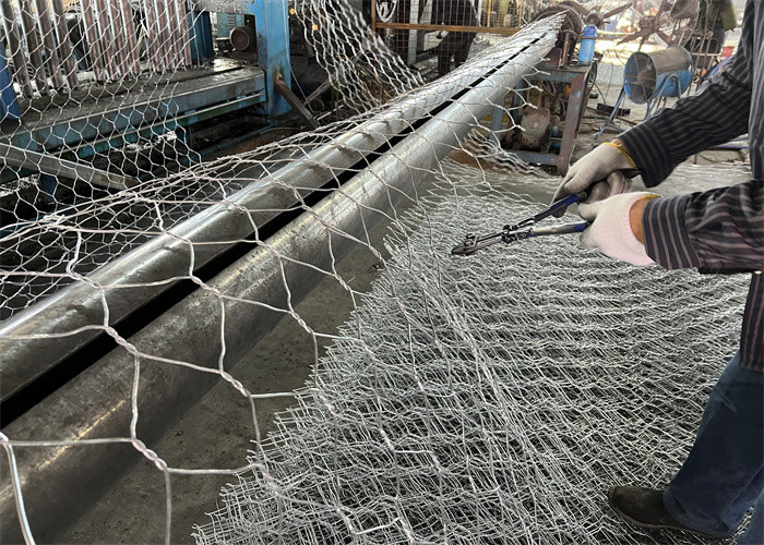 Eco Friendly Galvanized Wire Gabion basket PVC Coated Easy Construction Method Flood Control Gaibon Baskets