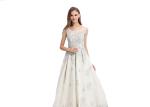 Sleeveless White Bridesmaid Dressing Gowns , Lace Bridesmaid Dresses With Maxi