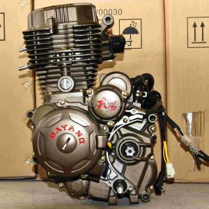 China 3300*1200*1440mm Cargo Tricycle with 200cc Air Cooled Engine and 1000kgs Loading Capacity factory