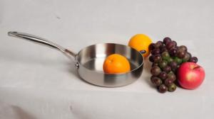 China Frying pan,Stainless steel tri-ply cookware SHONLI-F-03,cast iron handle factory