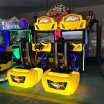 32 Inch Luxury Outrun Car Racing Game Machine Coin Op Easy Maintenance