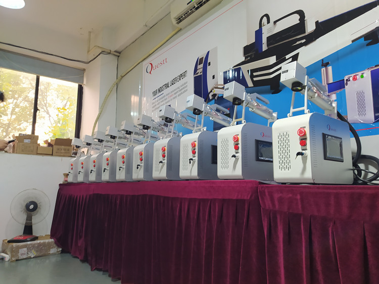 20W Portable Laser Surface Cleaning Machine