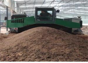 China Hydraulic Lifting 5200mm 2600m³/H Compost Turning Machine factory