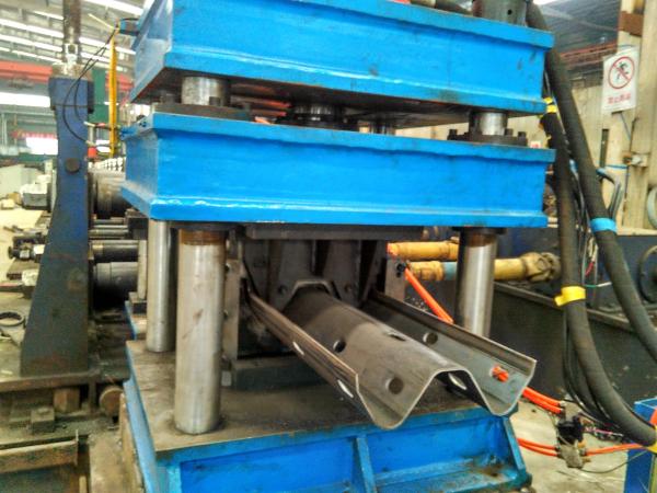 Highway Guardrail Plate Cold Roller Forming Production Line Manufacture Supply