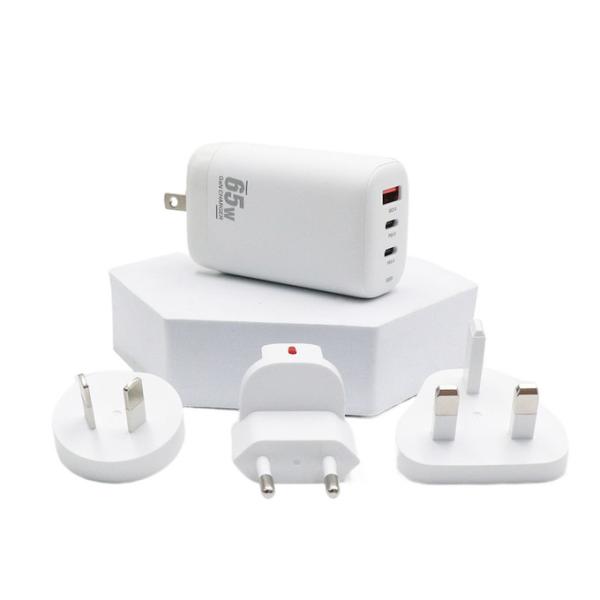 Smart Travel Smart Charging Universal Power Adapter for Smart Phone Android