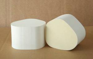 China Catalytic Cordierite Honeycomb Ceramic factory