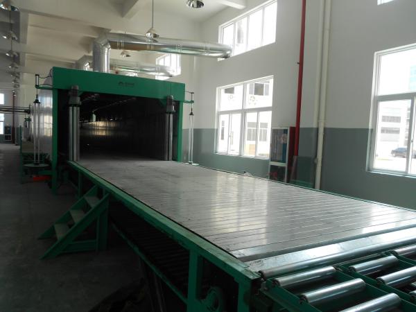 China Full Automatic Sponge / Polyurethane Foam Production Line 300L / Min factory
