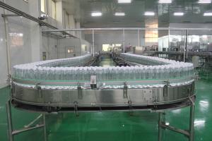 China Pure Water 1500ml Blowing Filling Capping Combine factory