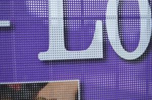 China Waterproof Plastic Barrier Fencing Mesh Customized Color Digital Printing Coated Mesh factory