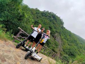 China CE ABS Shell Steel Frame City Commuter Scooter factory