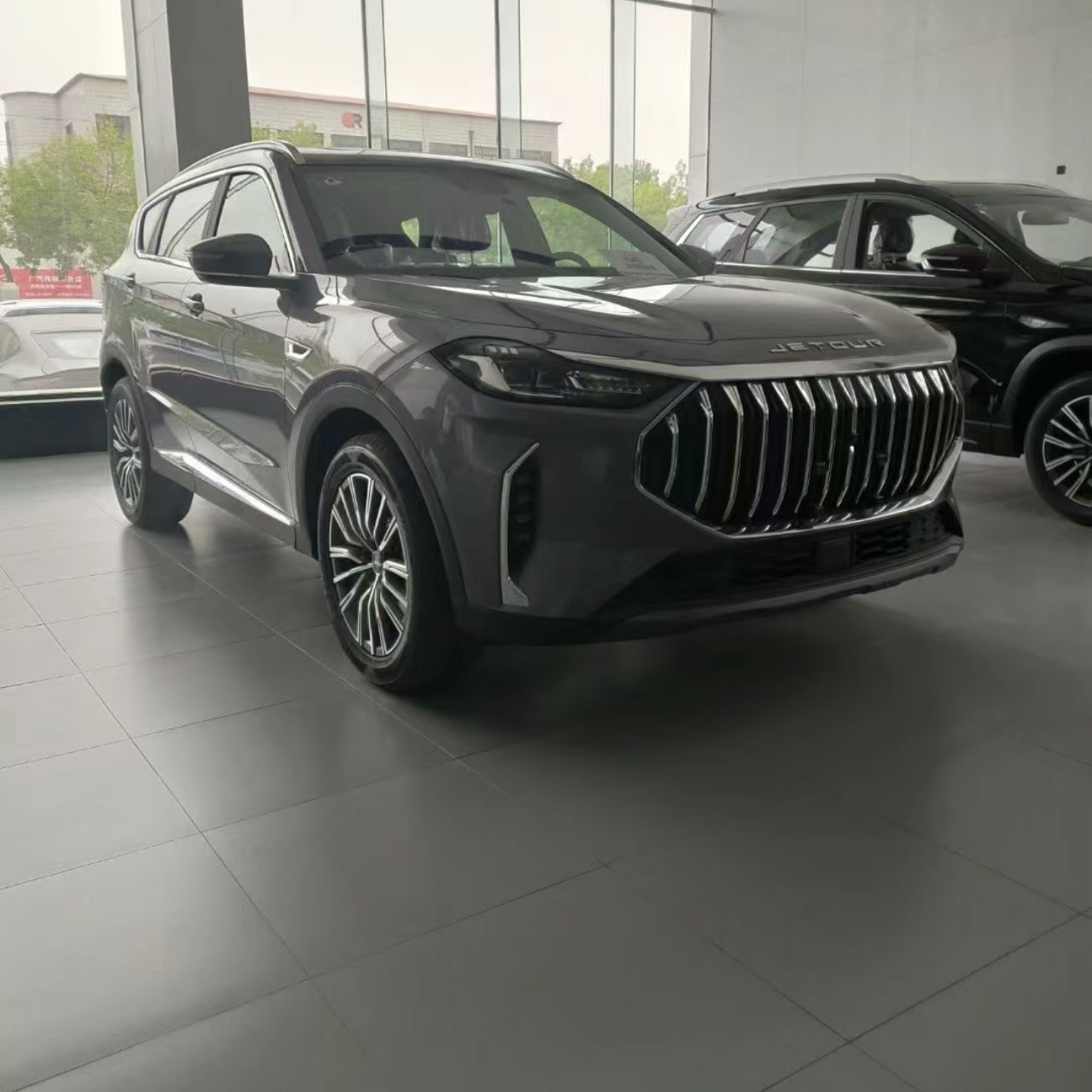 2023 Jetour X70 Plus Unmatched Performance and Style with Macpherson Front Suspension