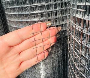 China PVC Coated Aluminum Alloy Welding Wire Mesh For Precise Welding Length Range 5-50m factory