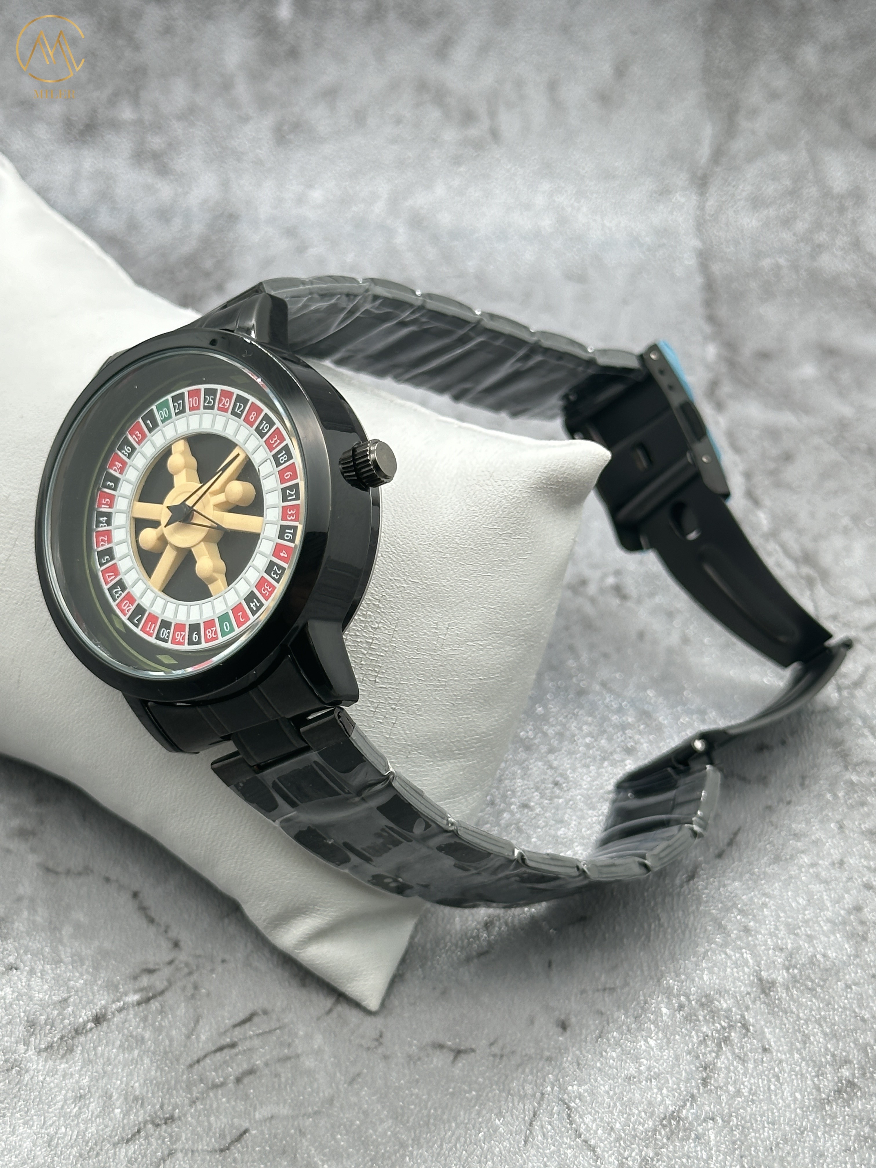 Seven Color Stainless Steel Strap Watch Quartz Movement Analog Display Type
