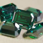 Natural Green Loose Moissanite Gemstones Emerald Cut Diamond 1.5 Carat