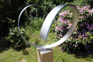 China Custom Size Art Design Brushed Stainless Steel Garden Sculpture factory