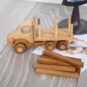 China Mobile Handmade Wooden Toys Trucks Hand Sanded With Simple Design factory