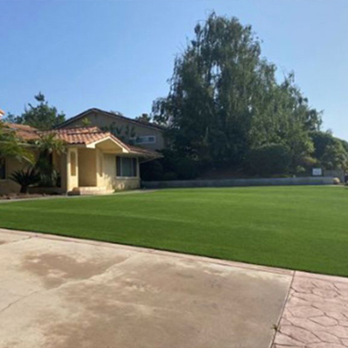 Environmental Protection 40mm C Shape Landscape Green Artificial Fake Turf With Drainage Holes