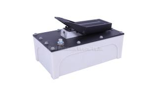 China 3.2L Reservoir 10000PSI Operating Pressure Portable Air Hydraulic Pump 3/8-18NPT Single Acting factory