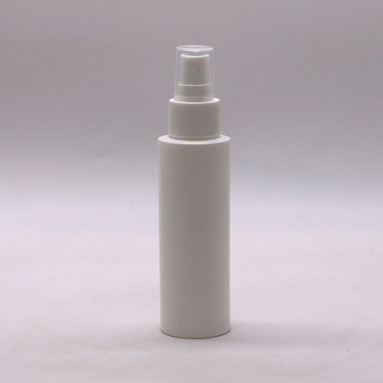 100ml HDPE Flat Shoulder Sprinkler Bottle for Alcohol Spray in Large Quantity