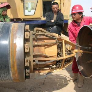 China Streamlined Offshore Pipeline Construction with Pneumatic Internal Mouthpiece Machine factory