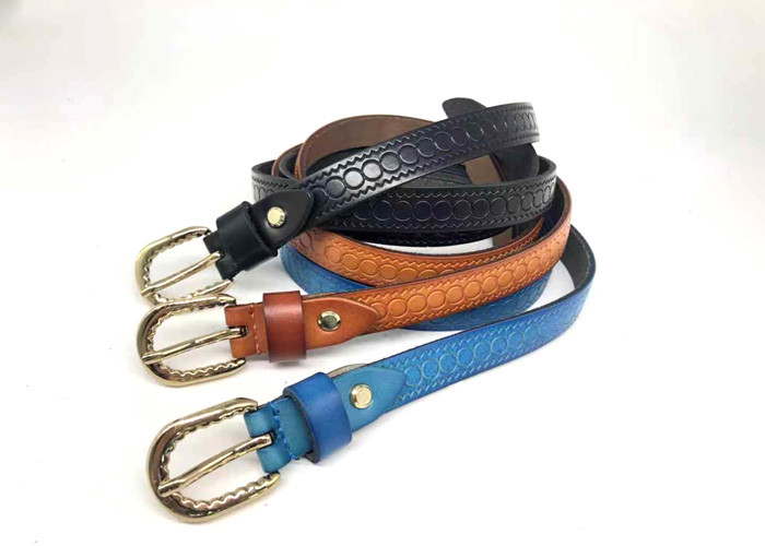 Adjustable 105cm Womens Embossed Leather Belt With Pin Buckle