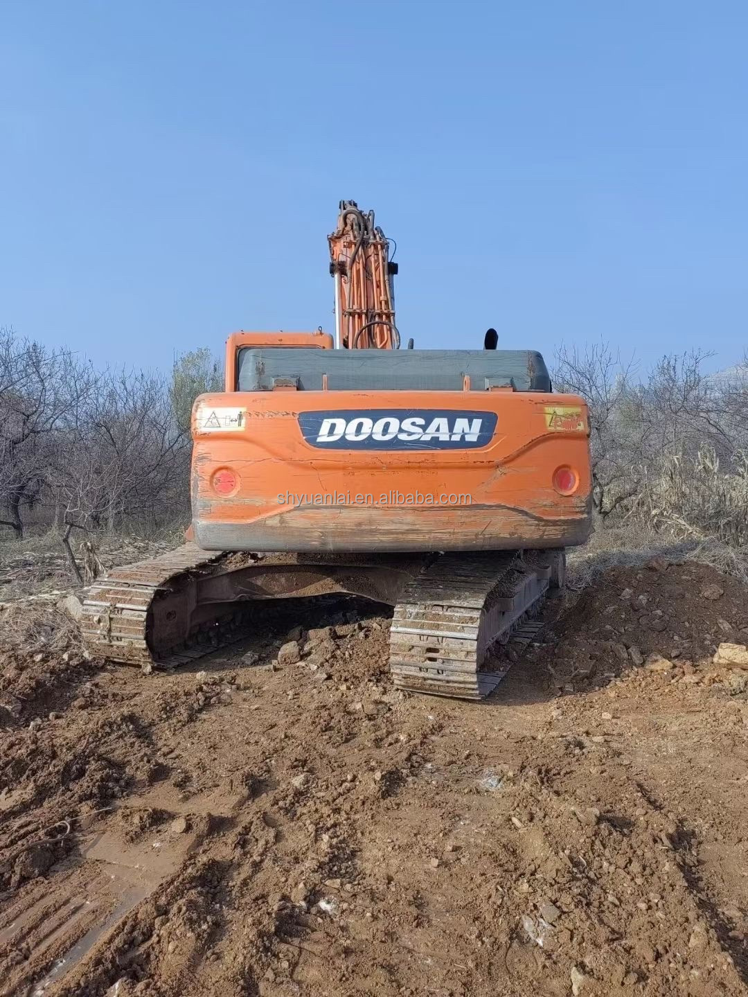29500kg Second Hand DOOSAN DX300 Excavator 151KW Suitable for Crushing and Affordable