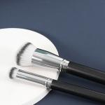 Practical Makeup Brush Black Wooden Handle Dense hair Foundation Concealer Brush