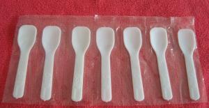 China white color plastic disposable dinner spoon for Ice cream, jelly or chocolate spoons factory