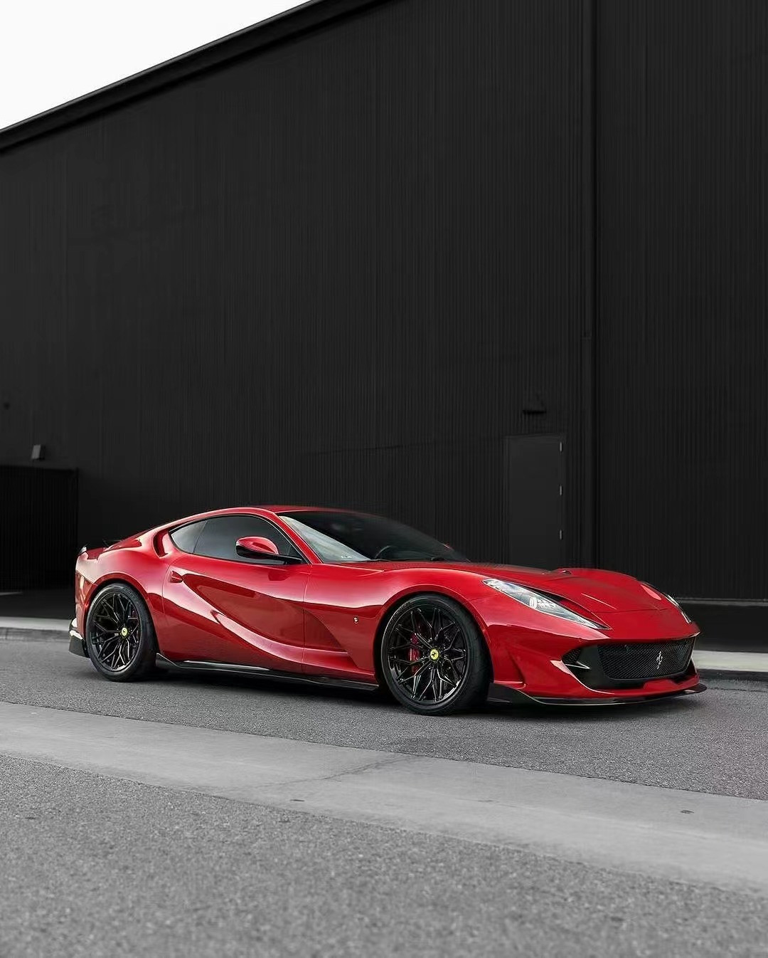 1016 Ferrari Body Kit 812 190mm Carbon Fiber front bumper diffuser Spoiler